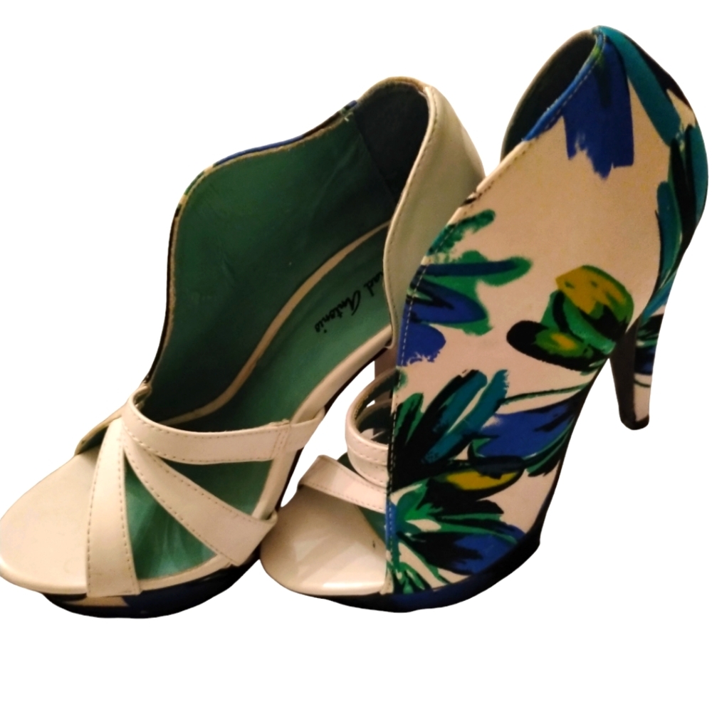 🌸Michael Antonio high heel summer shoes New!🌸